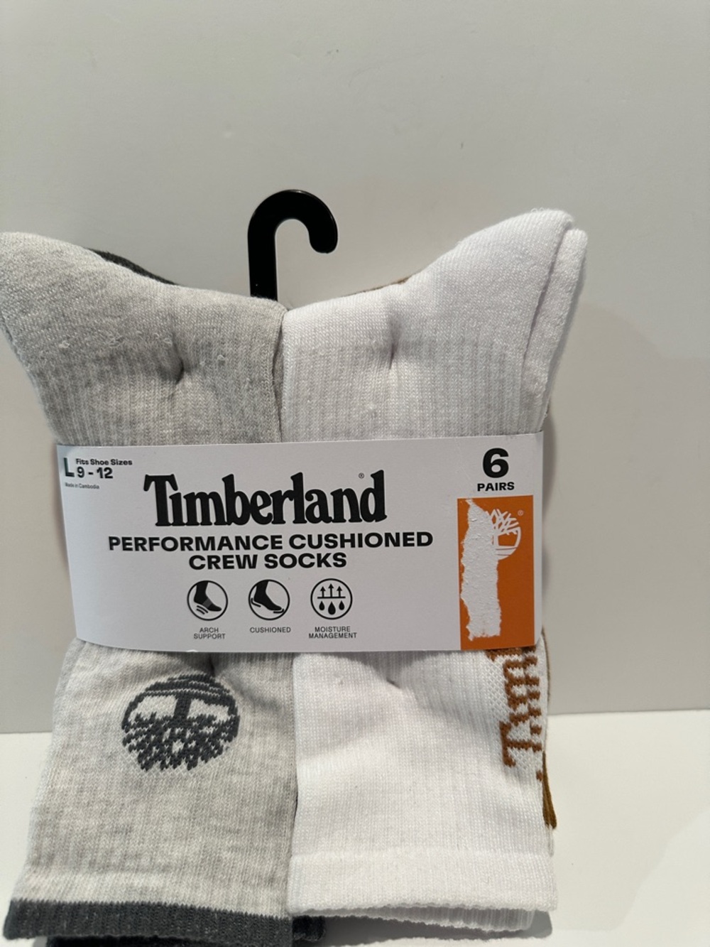 NWT Timberland (6) Pairs Performance Cushioned Crew Socks with arch support.